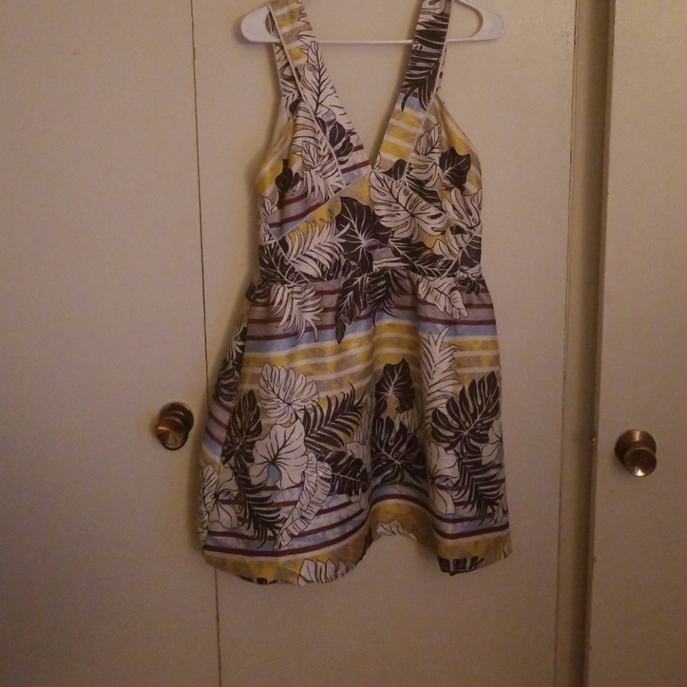 Sidesout Spring Dress